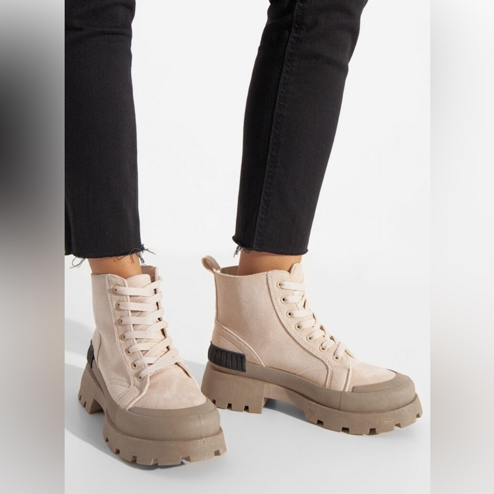 ZARA low heel lace up fabric ankle boot